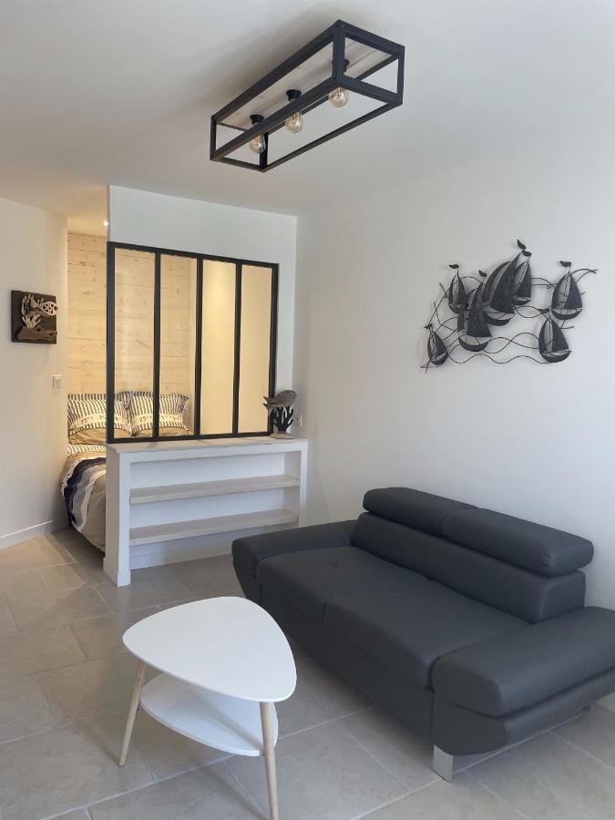 Tribord Appartement La Flotte Buitenkant foto